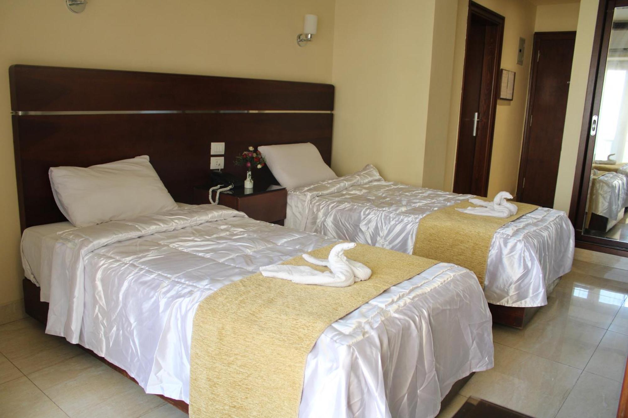 Pharaohs Hotel Giza Eksteriør billede